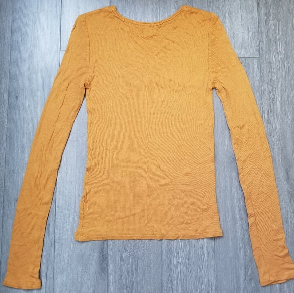 Aéropostale mustard yellow long sleeved thermal - Picture 3 of 4